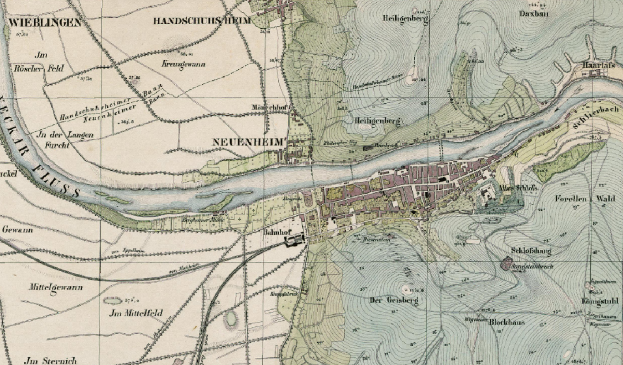 Ein detaillierter alter Stadtplan von Neuenheim, Deutschland, der Straßen, Gebäude und einen Fluss durch die Stadt zeigt, mit Texten, die Informationen zur Größe, Lage und Geschichte der Stadt liefern.